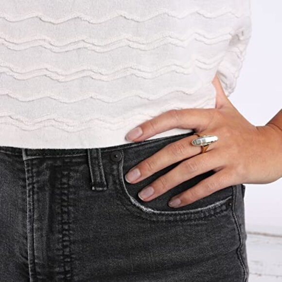 Calvin Klein Continuity Slim Oval Faceted Yellow Glass Stone Ring Size 9… - Picture 4 of 5